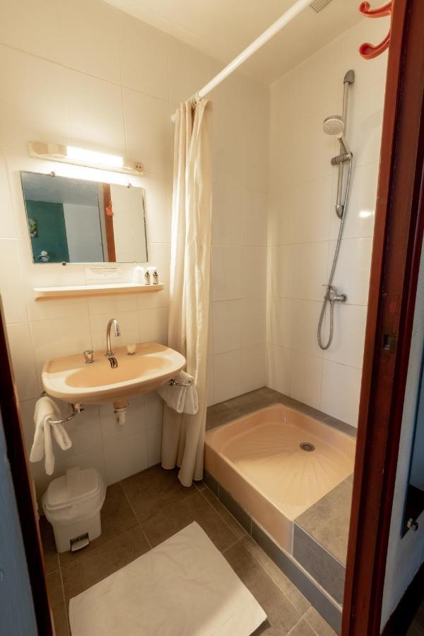 Le Clos Grand Pradines  Екстериор снимка